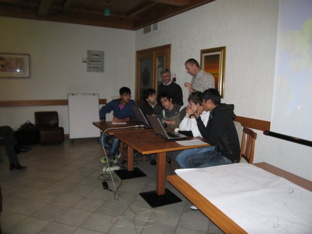 presentazionelaboratoripesentichevorrei.jpg